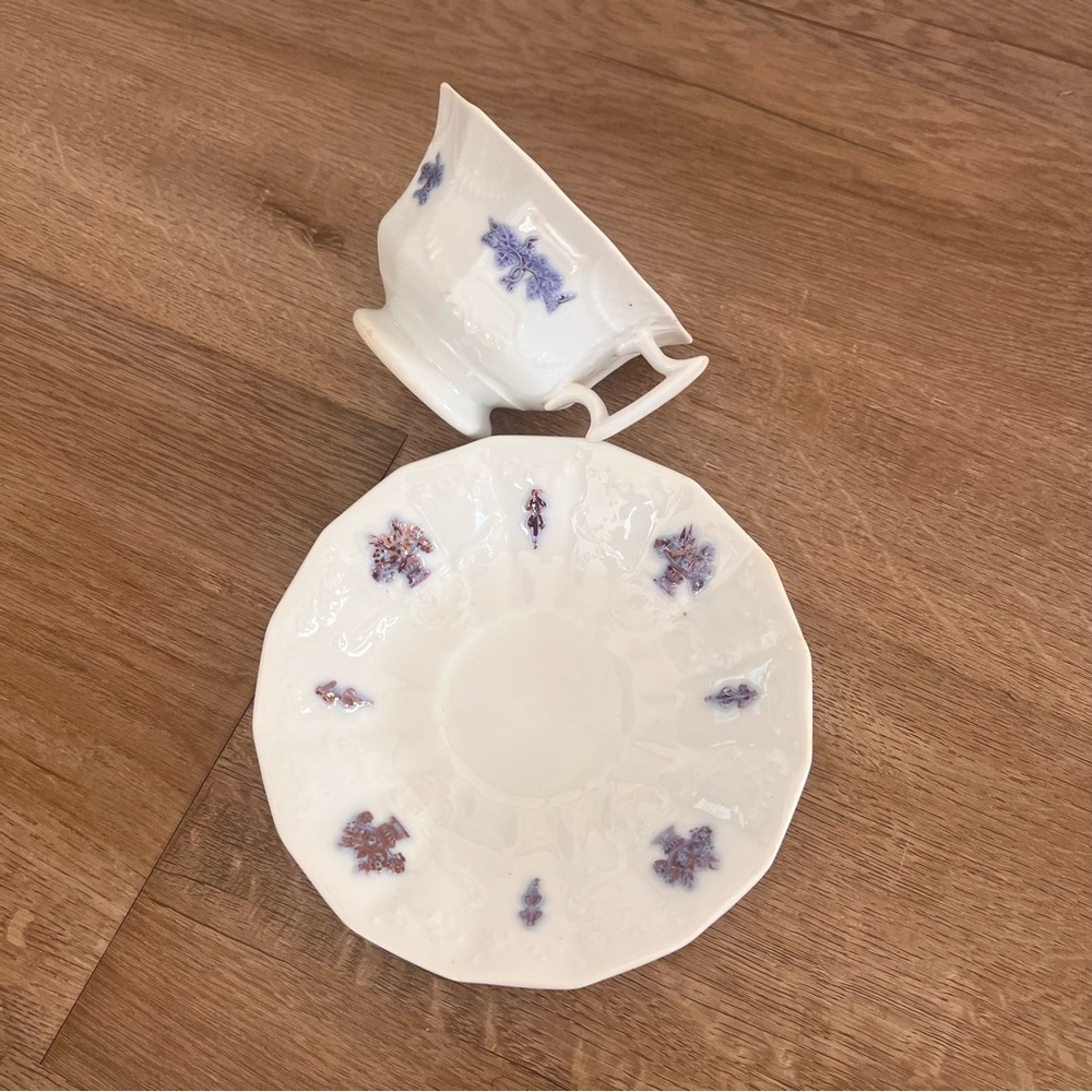 Antique 1830’s Chelsea Blue Grapes Porcelain Teacup Cup & Saucer Grandma’s Ware